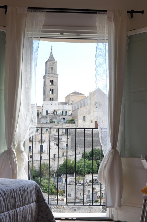 Roseus La Casa Vacanze Nei Sassi Matera Bagian luar foto