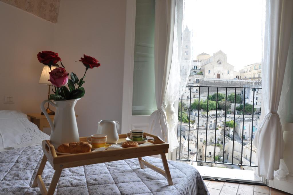 Roseus La Casa Vacanze Nei Sassi Matera Bagian luar foto