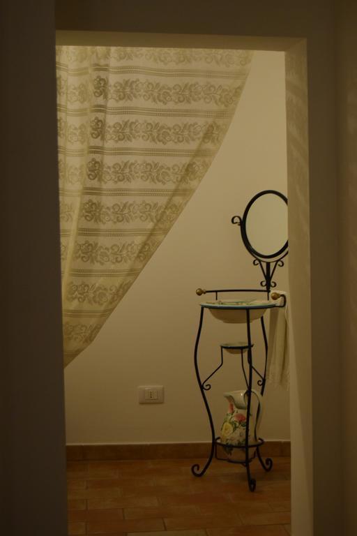Roseus La Casa Vacanze Nei Sassi Matera Bagian luar foto