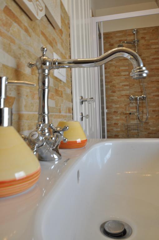 Roseus La Casa Vacanze Nei Sassi Matera Bagian luar foto
